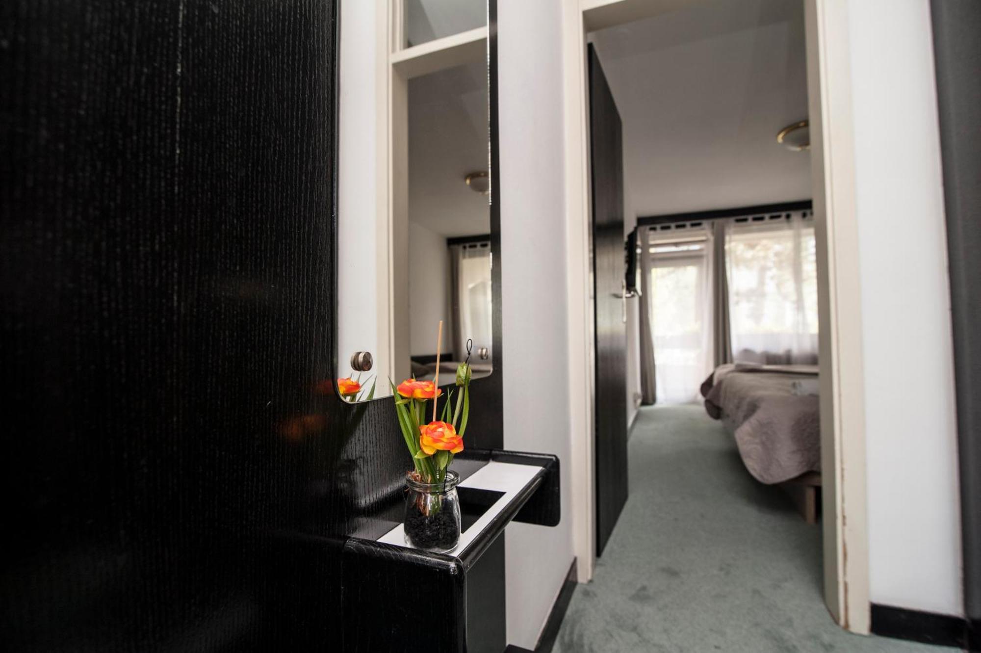 Hotel Faraon Celje Oda fotoğraf