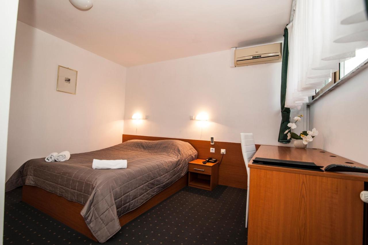 Hotel Faraon Celje Dış mekan fotoğraf